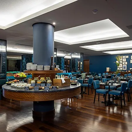 Pestana Vintage & World Heritage Site Hotel 5*